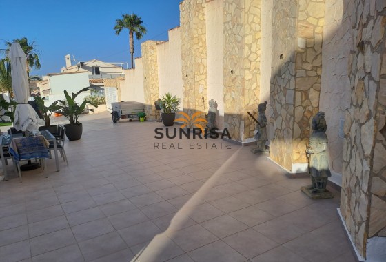 Villa · Herverkoop - Ciudad Quesada · Alicante · Spanje