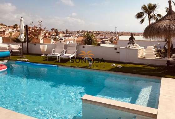 Villa · Herverkoop - Ciudad Quesada · Alicante · Spanje