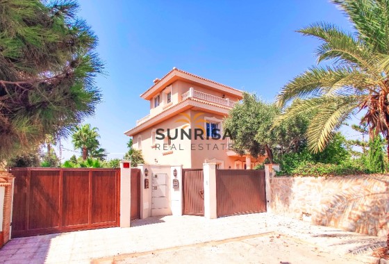 Villa · Nieuwbouw Woningen - Cabo Roig · Alicante · Spanje
