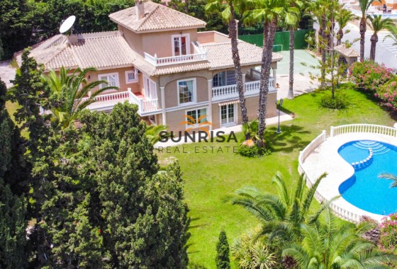 Villa · Herverkoop - Villamartin · Alicante · Spanje
