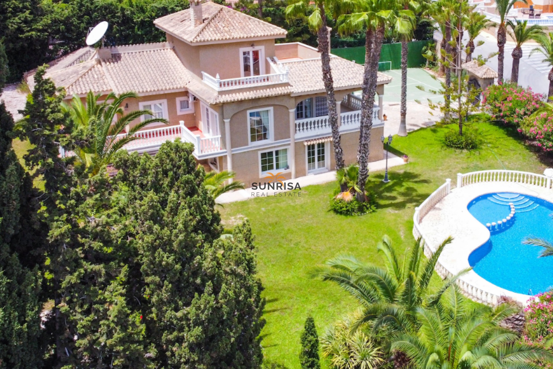 Herverkoop - Villa - Villamartin