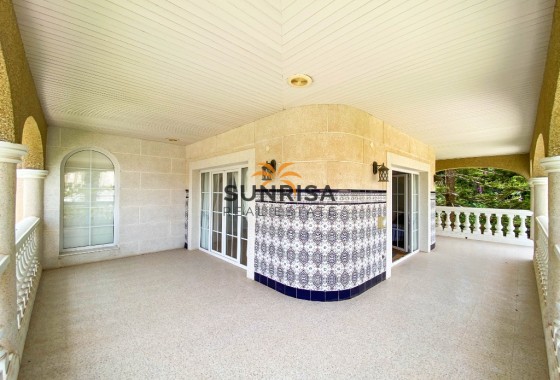Villa · Herverkoop - Villamartin · Alicante · Spanje