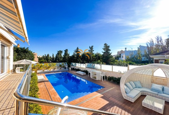 Villa · Herverkoop - La Mata · Alicante · Spanje
