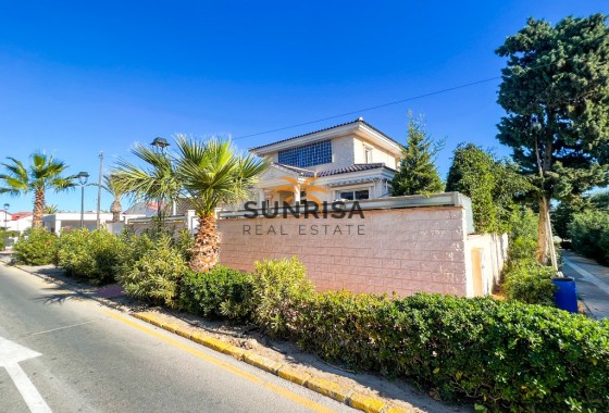 Villa · Herverkoop - La Mata · Alicante · Spanje