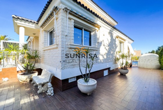 Villa · Herverkoop - La Mata · Alicante · Spanje