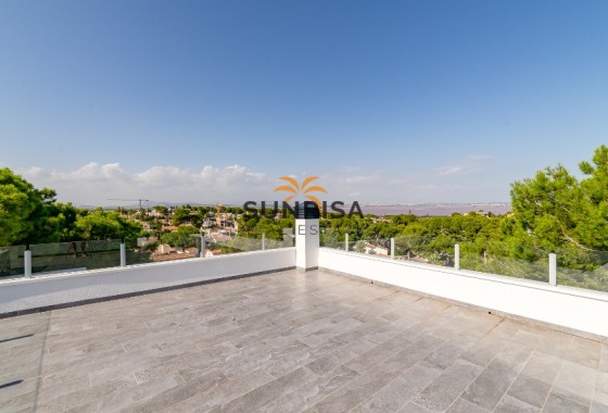 Villa · Herverkoop - Los Balcones · Alicante · Spanje