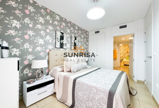 Appartement · Herverkoop - Orihuela Costa · Playa Flamenca · Alicante · Spanje