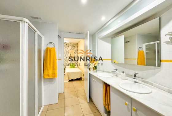 Appartement · Herverkoop - Orihuela Costa · Playa Flamenca · Alicante · Spanje