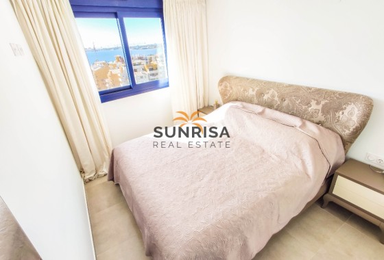 Apartment · Resale - Punta Prima · Alicante · Spain