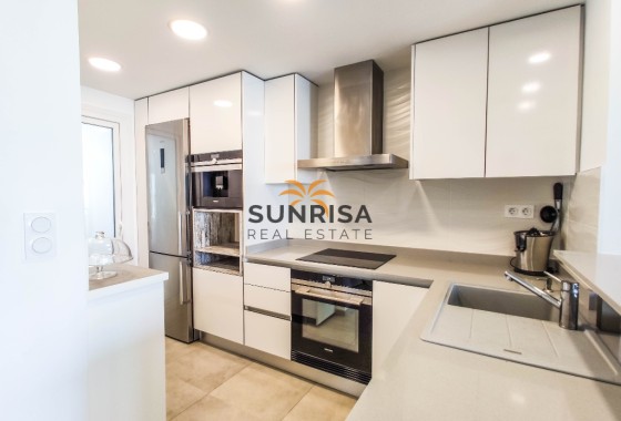 Apartment · Resale - Punta Prima · Alicante · Spain