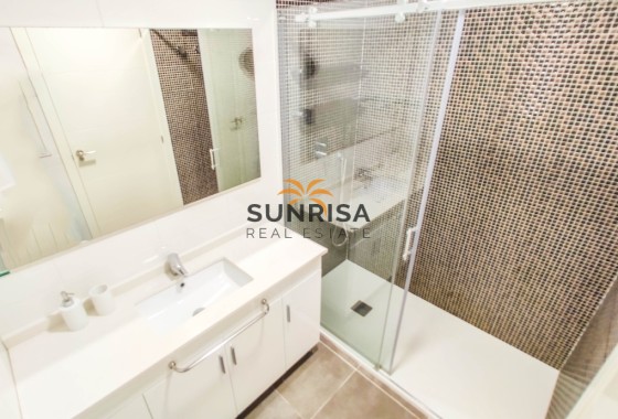 Apartment · Resale - Punta Prima · Alicante · Spain