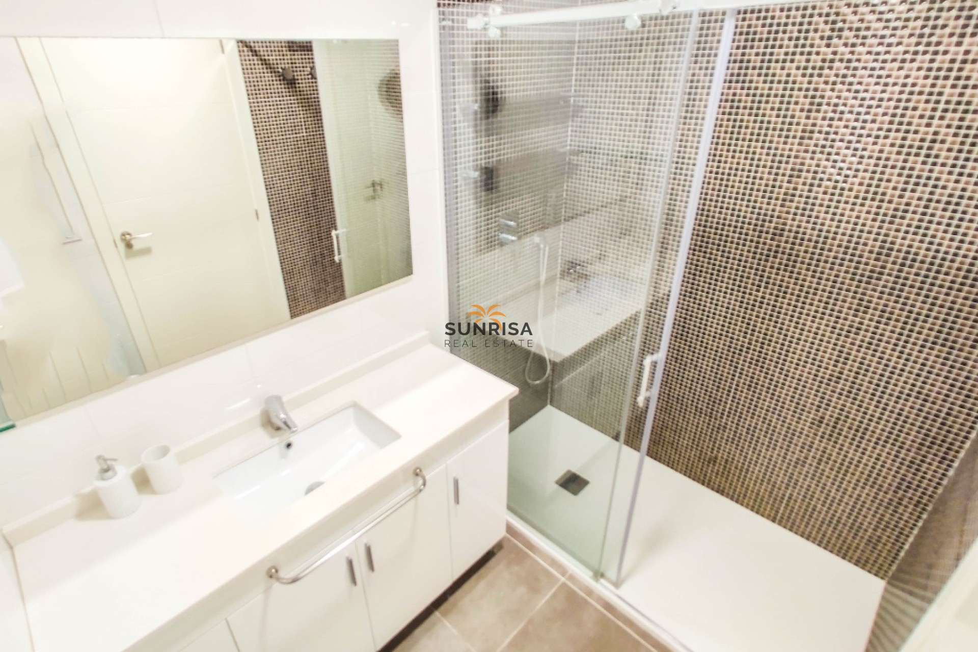 Revente - Appartement - Punta Prima