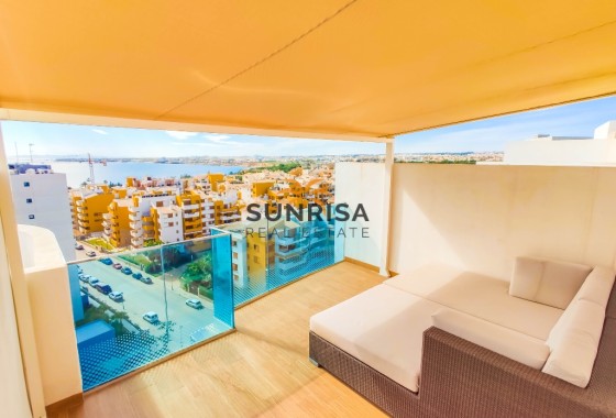 Apartment · Resale - Punta Prima · Alicante · Spain