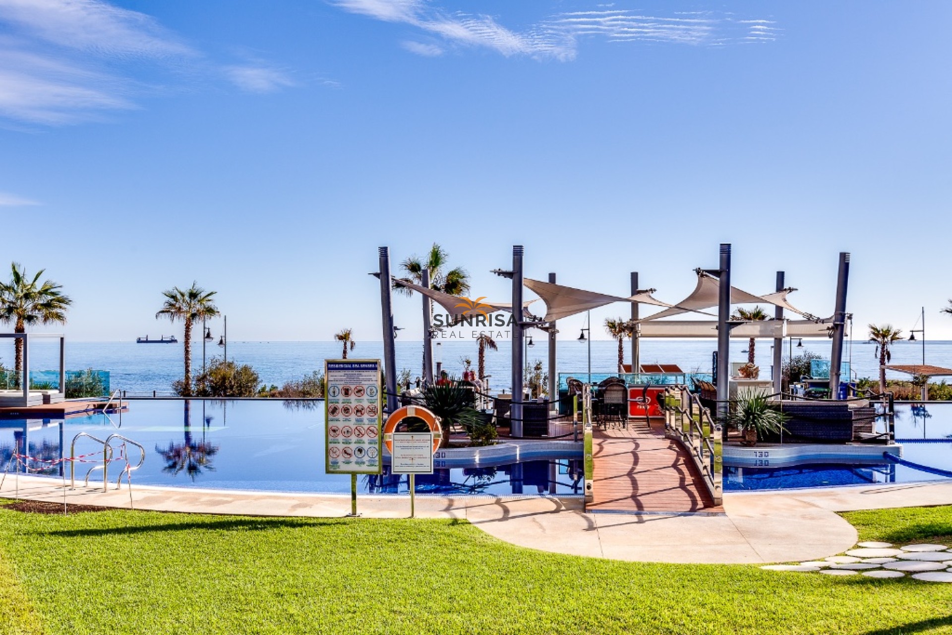 Revente - Appartement - Punta Prima