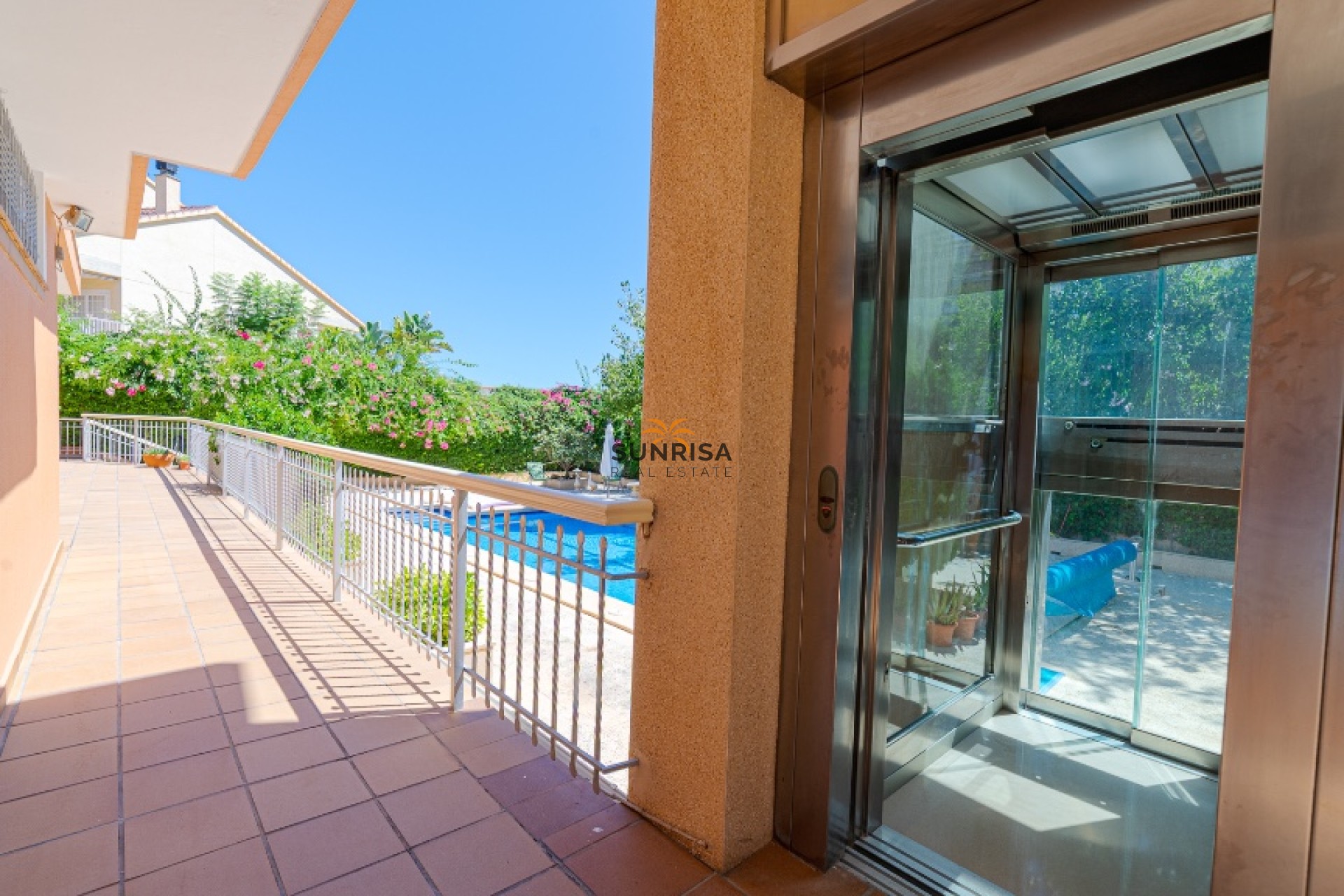 Revente - Villa - Orihuela Costa