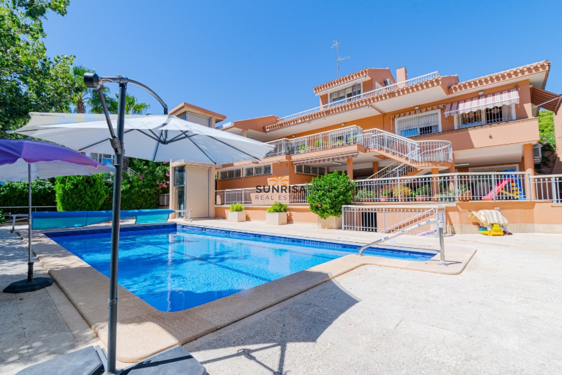 Revente - Villa - Orihuela Costa