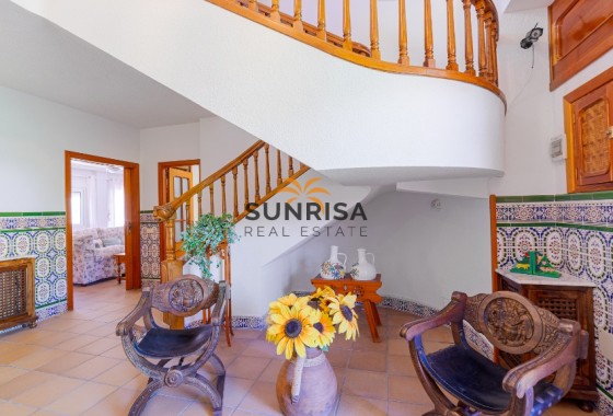 Villa · Resale - Orihuela Costa · Campoamor · Alicante · Spain