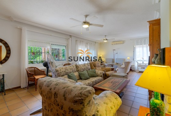 Villa · Resale - Orihuela Costa · Campoamor · Alicante · Spain