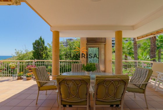 Villa · Resale - Orihuela Costa · Campoamor · Alicante · Spain