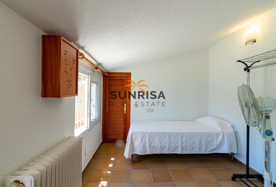 Villa · Resale - Orihuela Costa · Campoamor · Alicante · Spain