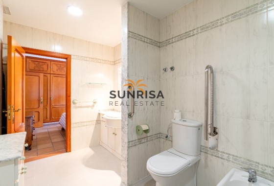 Villa · Resale - Orihuela Costa · Campoamor · Alicante · Spain