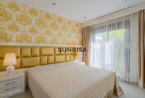 Villa · Resale - Ciudad Quesada · Alicante · Spain