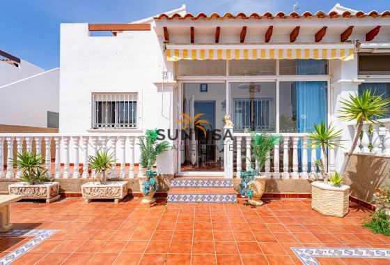 Townhouse · Resale - Torrevieja · Punta Prima · Alicante · Spain