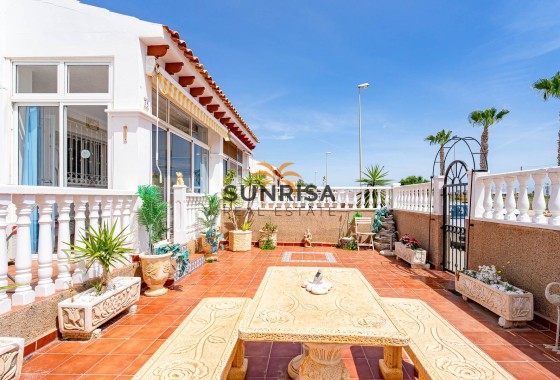 Townhouse · Resale - Torrevieja · Punta Prima · Alicante · Spain