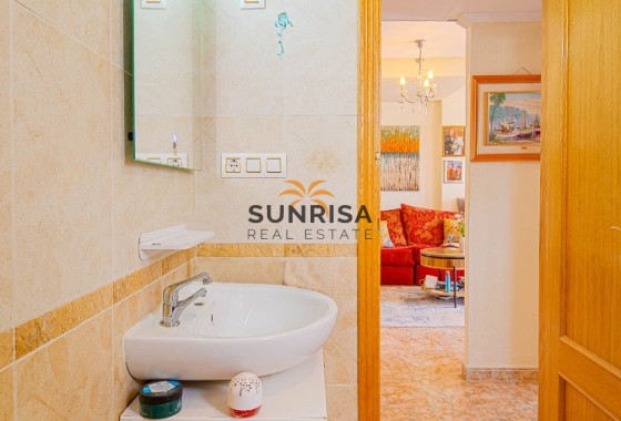 Townhouse · Resale - Torrevieja · Punta Prima · Alicante · Spain
