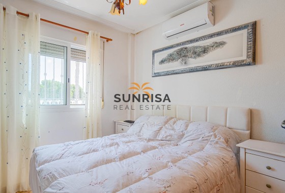 Townhouse · Resale - Torrevieja · Punta Prima · Alicante · Spain