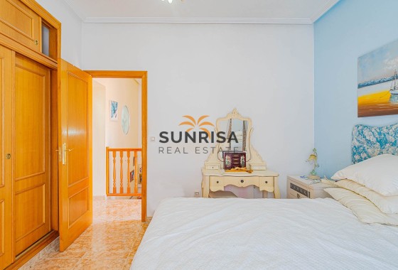 Townhouse · Resale - Torrevieja · Punta Prima · Alicante · Spain