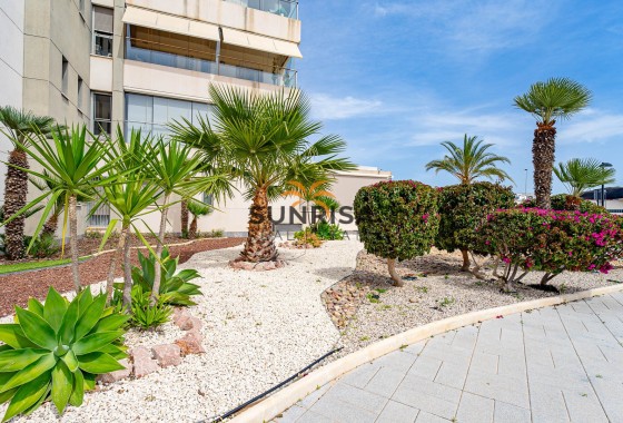 Appartement · Herverkoop - Orihuela Costa · Los Dolses · Alicante · Spanje