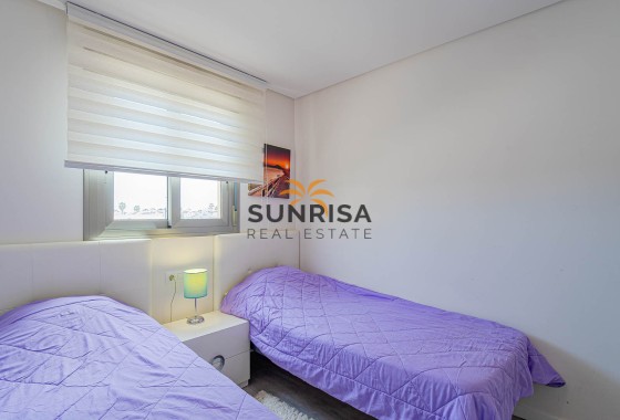 Appartement · Herverkoop - Orihuela Costa · Los Dolses · Alicante · Spanje