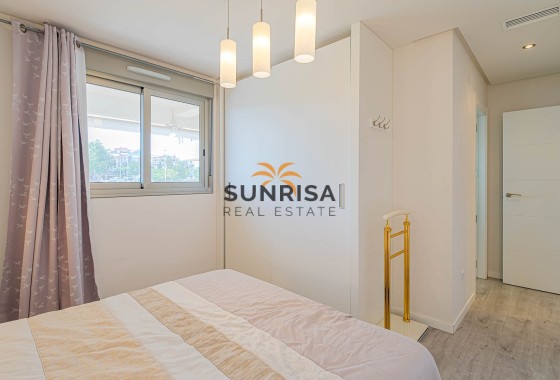 Appartement · Herverkoop - Orihuela Costa · Los Dolses · Alicante · Spanje