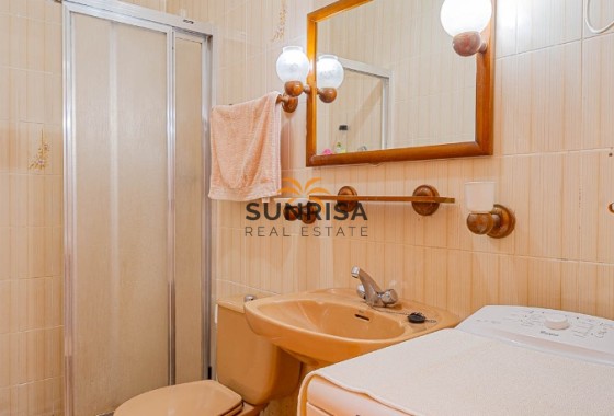 Appartement · Herverkoop - Punta Prima · Alicante · Spanje