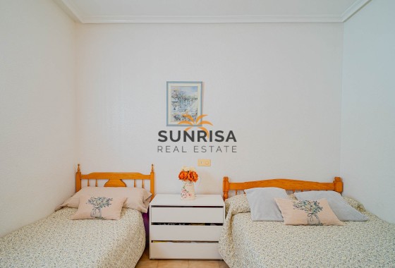 Appartement · Herverkoop - Punta Prima · Alicante · Spanje