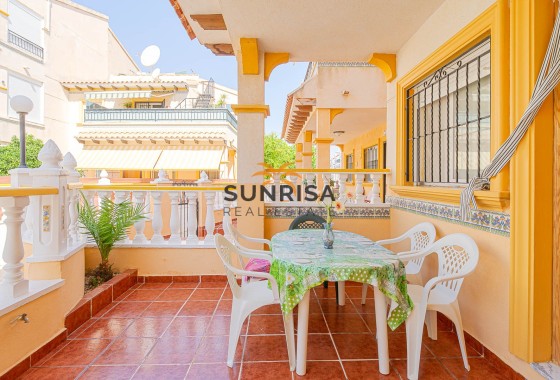 Appartement · Herverkoop - Punta Prima · Alicante · Spanje