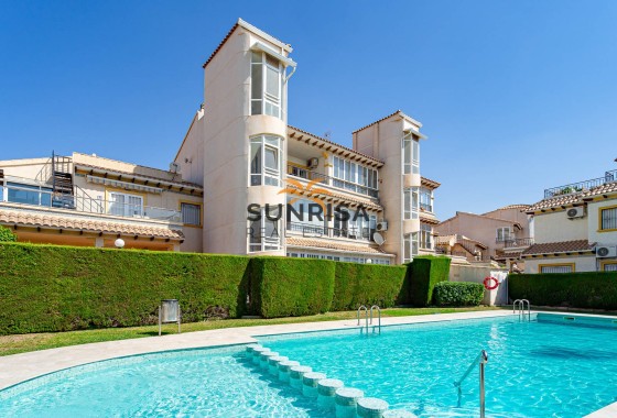 Appartement · Herverkoop - Punta Prima · Alicante · Spanje