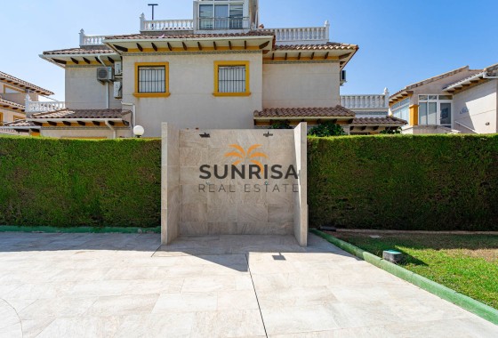 Appartement · Herverkoop - Punta Prima · Alicante · Spanje
