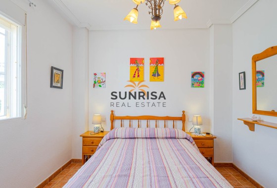 Appartement · Herverkoop - Punta Prima · Alicante · Spanje