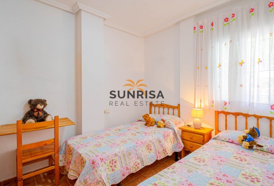 Appartement · Herverkoop - Punta Prima · Alicante · Spanje