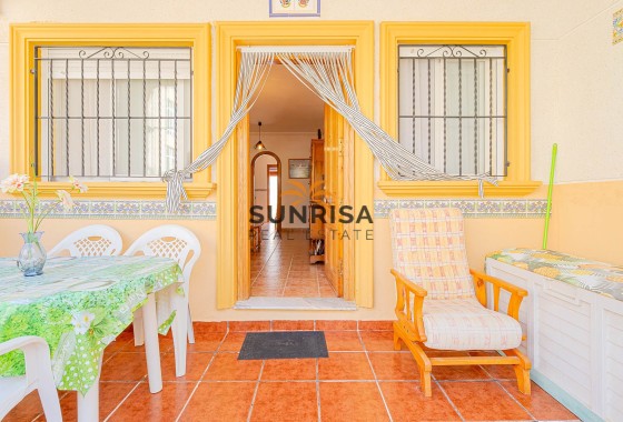 Appartement · Herverkoop - Punta Prima · Alicante · Spanje