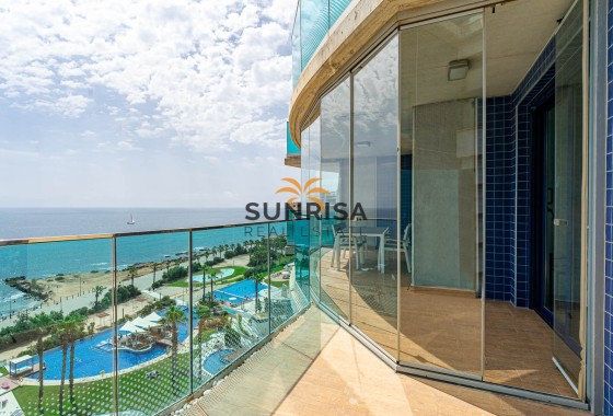 Apartment · Resale - Punta Prima · Alicante · Spain