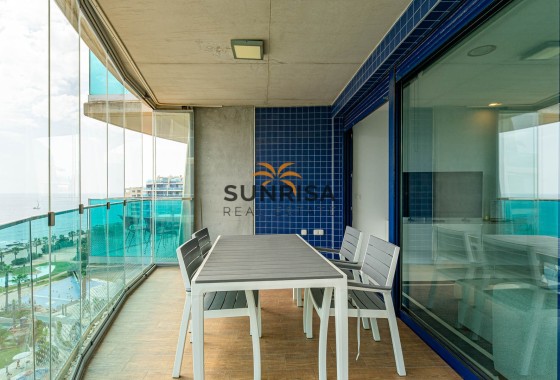 Apartment · Resale - Punta Prima · Alicante · Spain