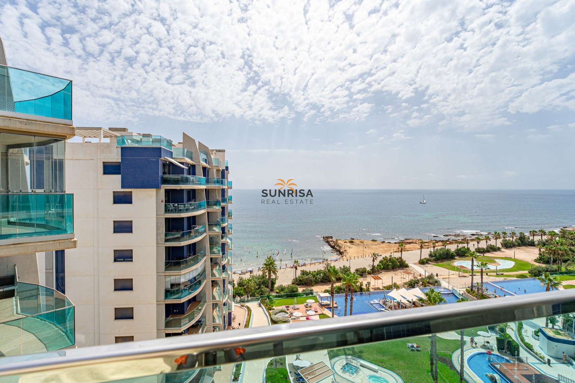 Resale - Apartment - Punta Prima
