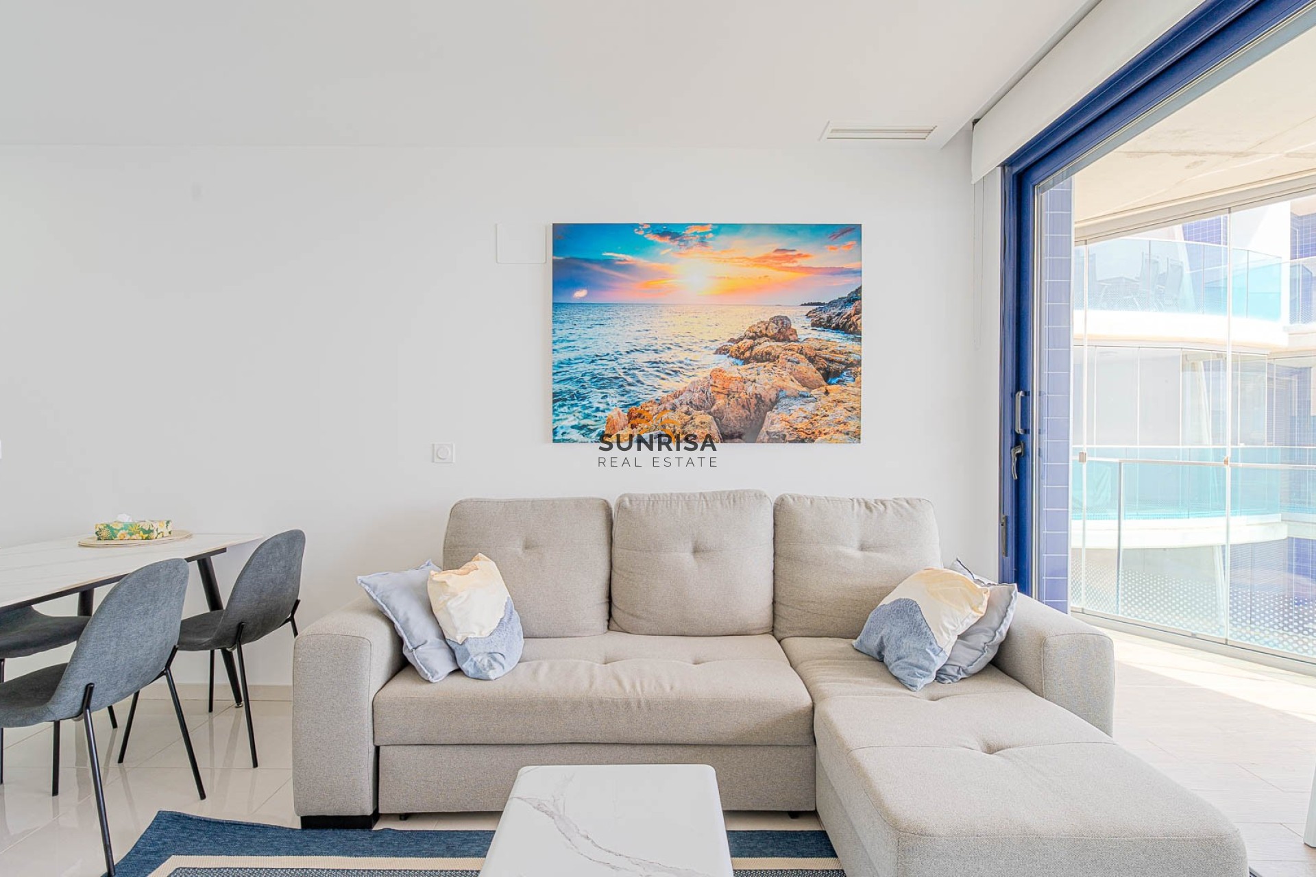 Resale - Apartment - Punta Prima