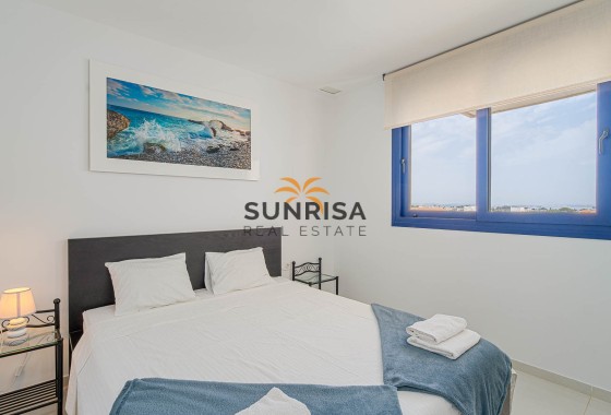 Apartment · Resale - Punta Prima · Alicante · Spain