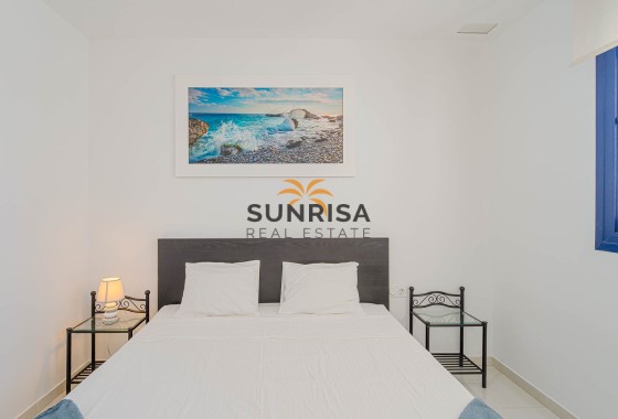 Apartment · Resale - Punta Prima · Alicante · Spain