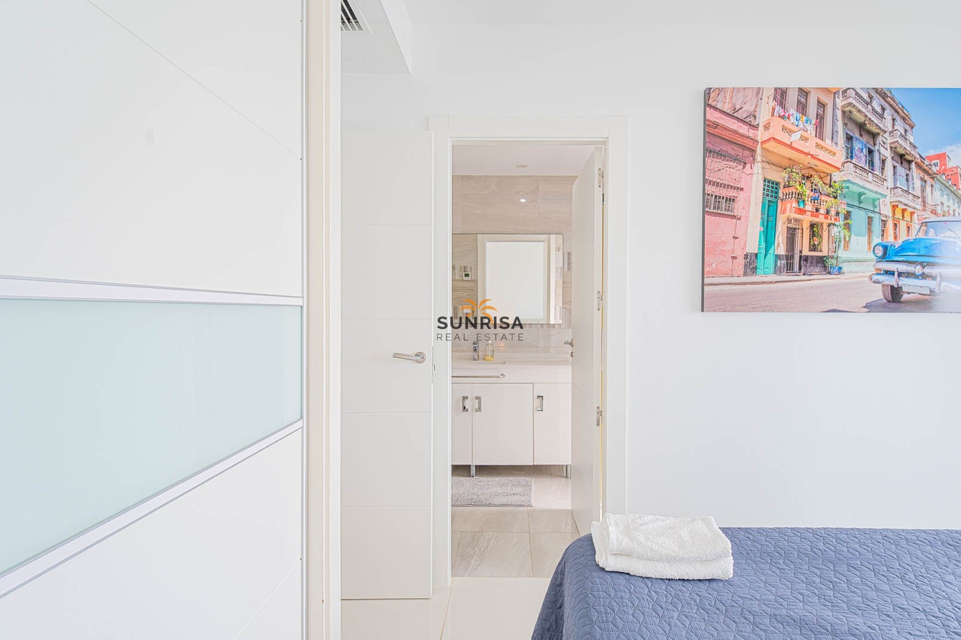 Resale - Apartment - Punta Prima