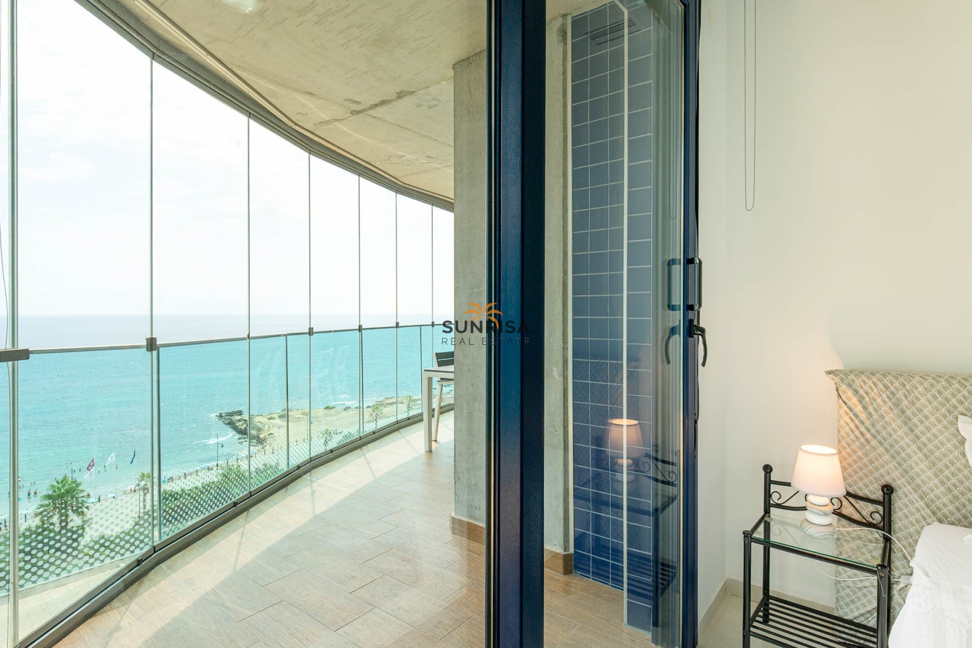 Resale - Apartment - Punta Prima